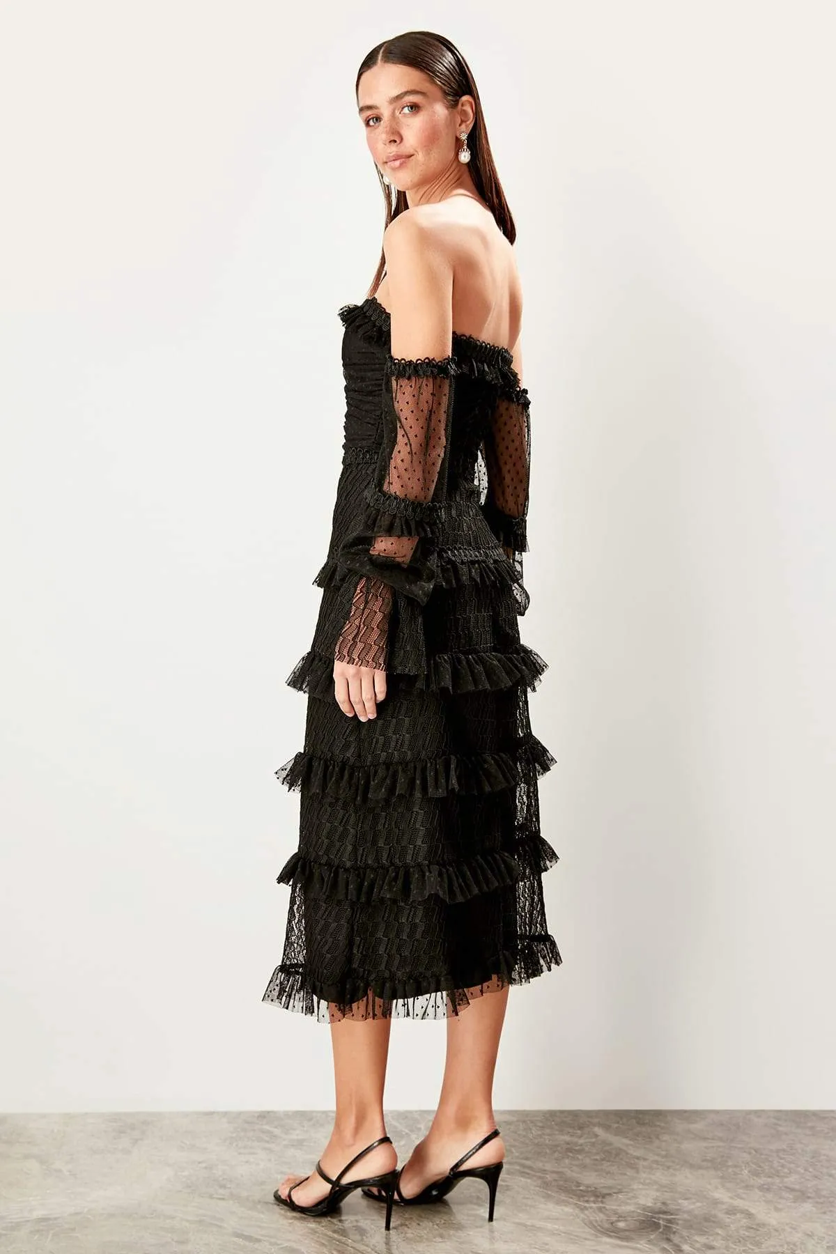 10866 Black Off-Shoulder Tiered Lace Tulle Dress