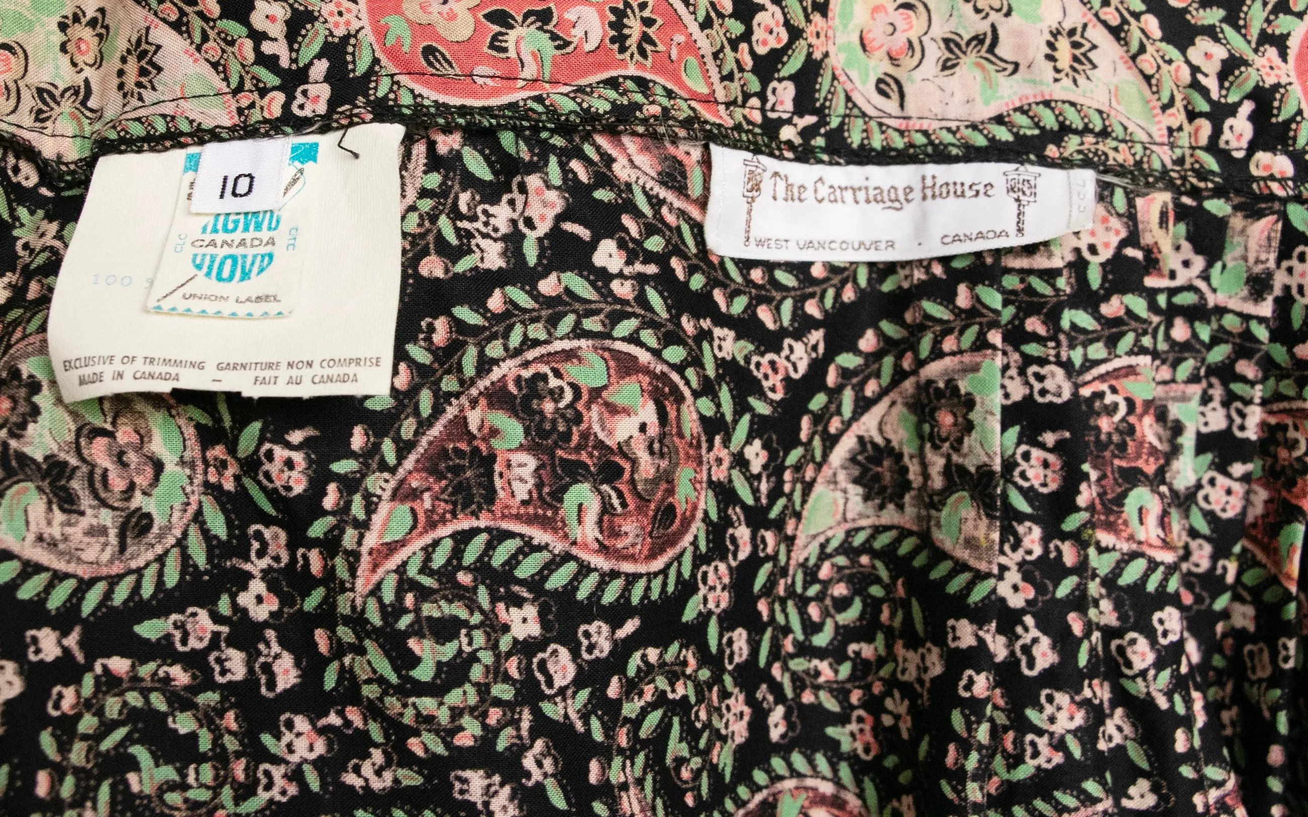 1970s Wrap Skirt Cotton Paisley Full Skirt S / M