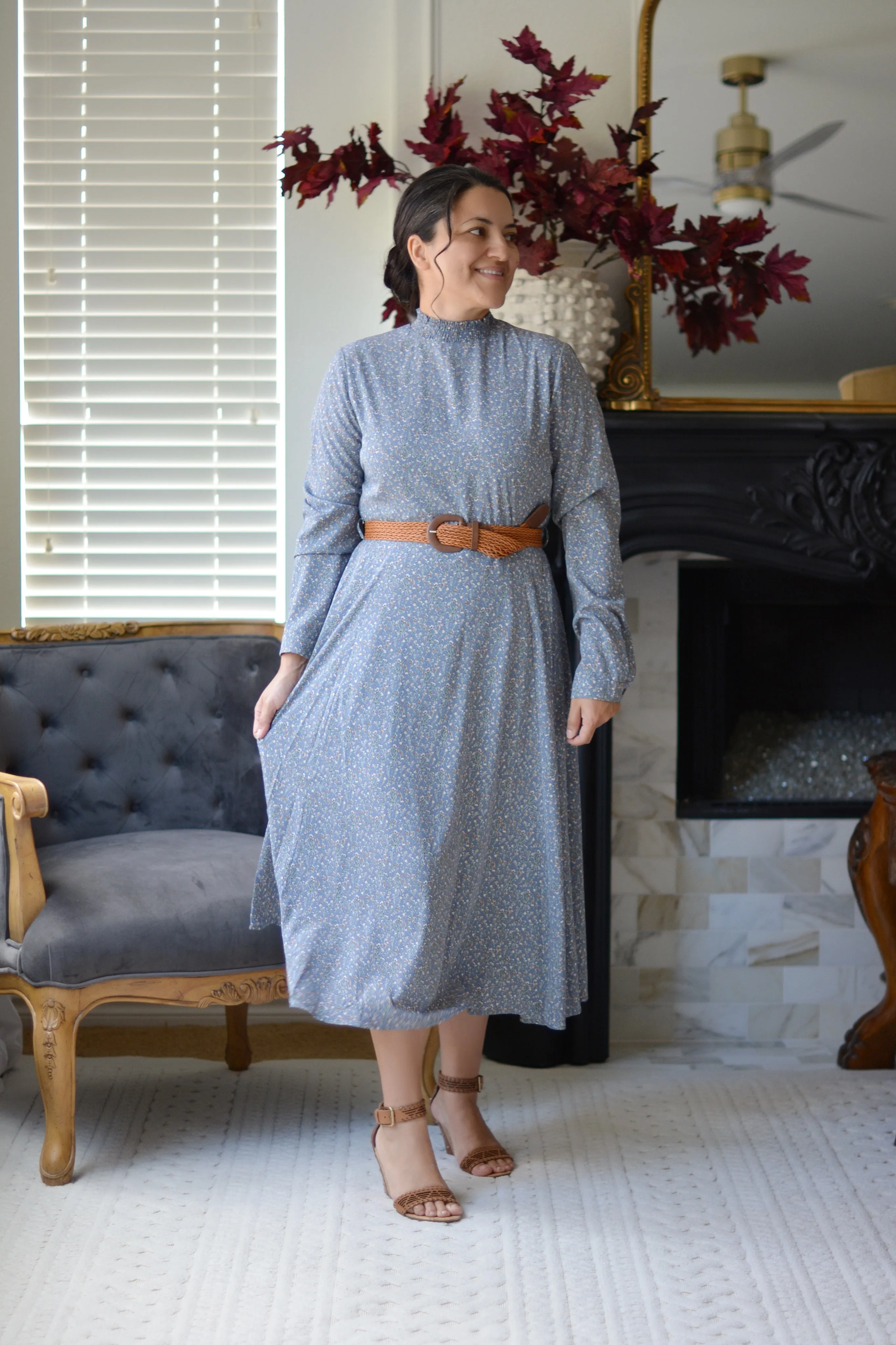 Anya Blue Floral Dress (belt included)