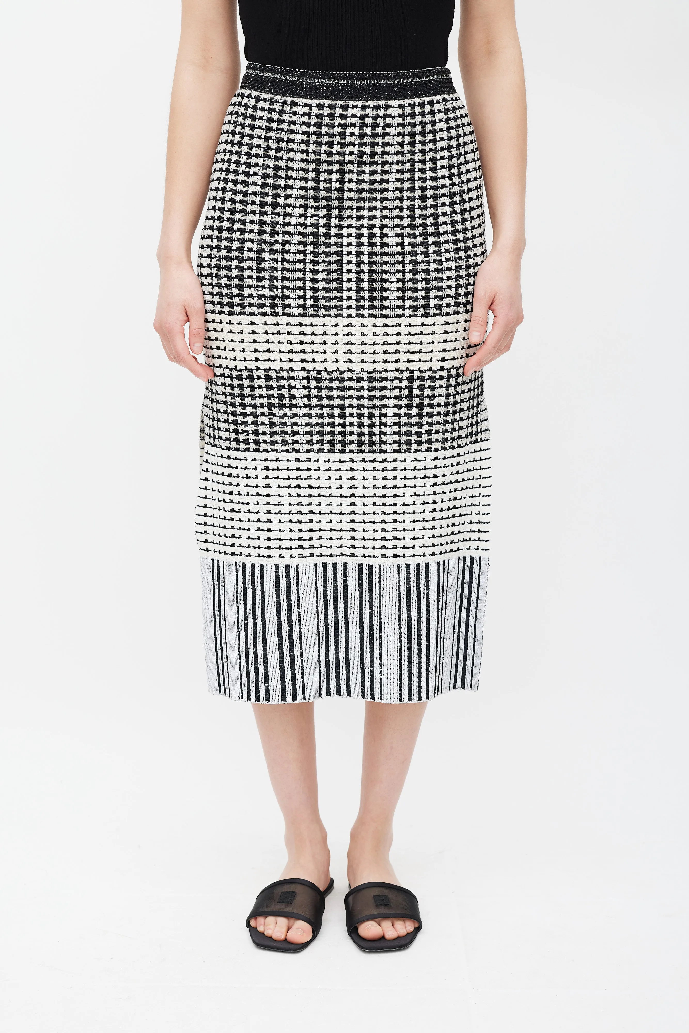 Black & White Knit Skirt