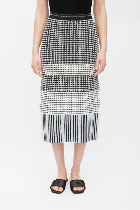 Black & White Knit Skirt