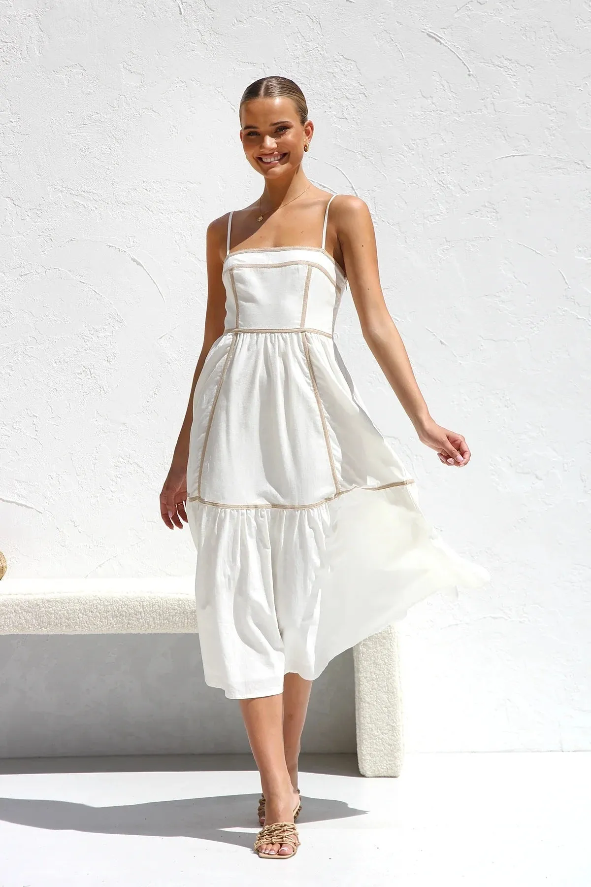 Sweet Mid-length Small Sling Dress