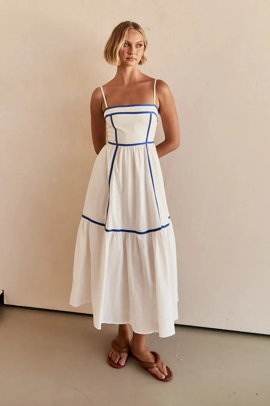 Sweet Mid-length Small Sling Dress